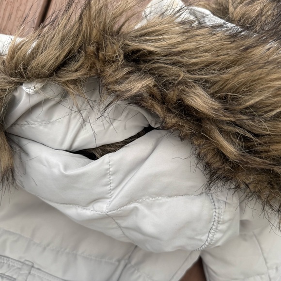 Y2K Hollister Grey Puffer Coat Parka Jacket Faux Fur Hood Size Medium - Picture 7 of 15